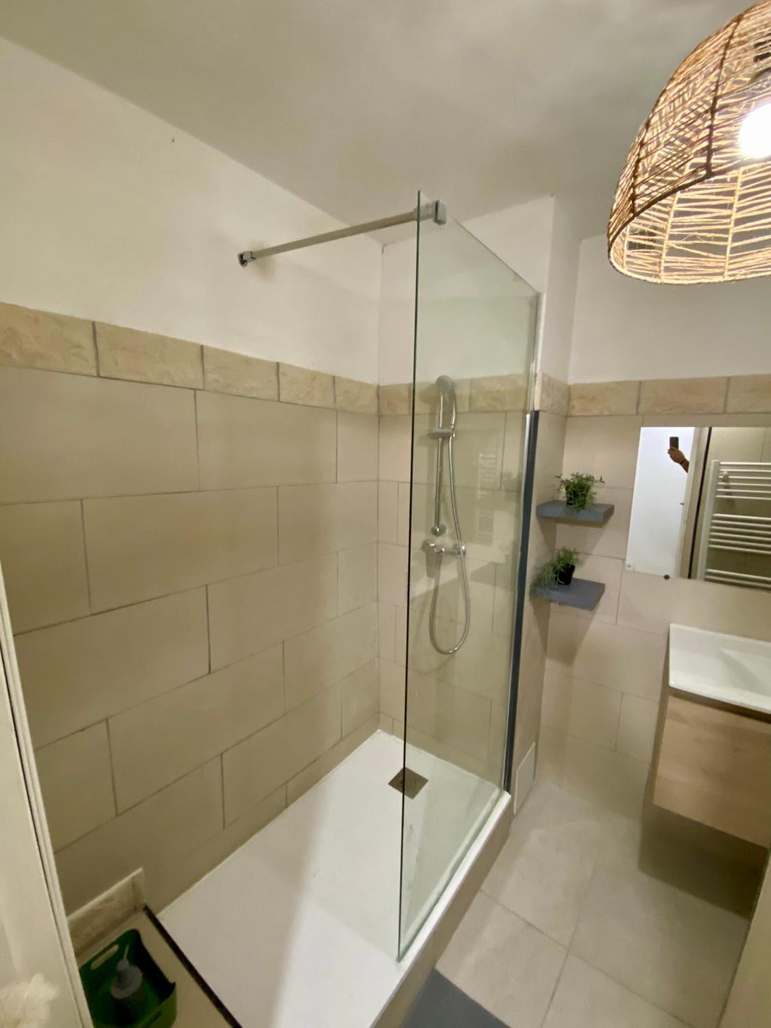 Magnifique Appartement Avignon Intra-Muros Exteriör bild